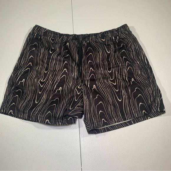 Chubbies The Waveforms Shorts Mens Size XL Black Swim Trunks Wave Pattern - Picture 1 of 7